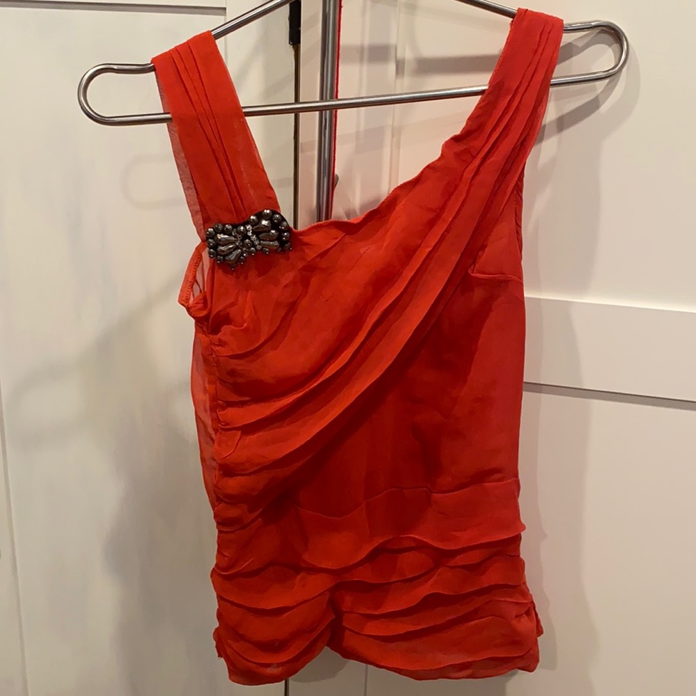 Red/Orange Woman’s shirt